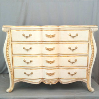 Chest of drawers - 9 drawers, Italian baroque inspired, white with gilding.